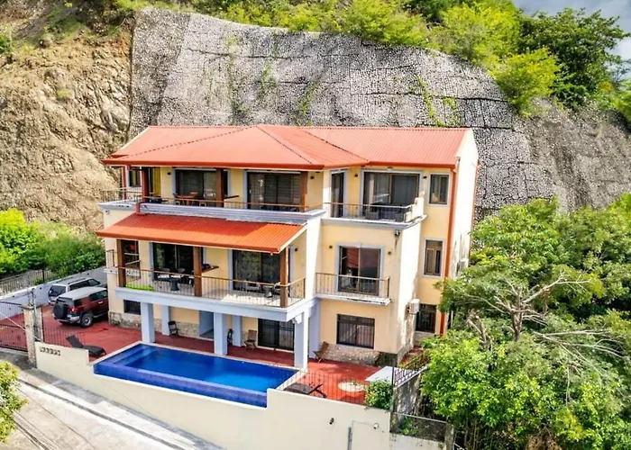 Hébergement de vacances Modern, Immaculate Unit In Flamingo With Spectacular Ocean Views