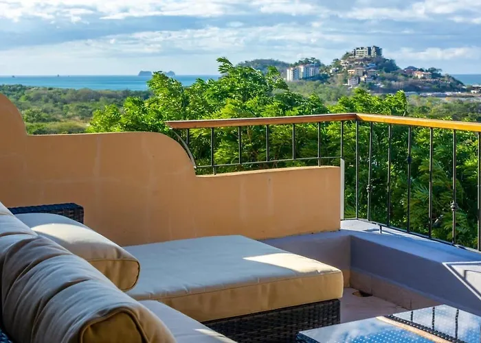 Modern, Immaculate Unit In Flamingo With Spectacular Ocean Views Hébergement de vacances Playa Flamingo