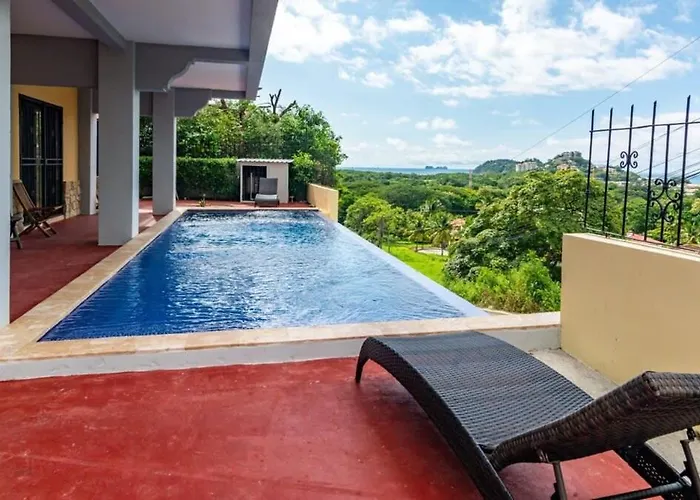 Modern, Immaculate Unit In Flamingo With Spectacular Ocean Views Playa Flamingo
