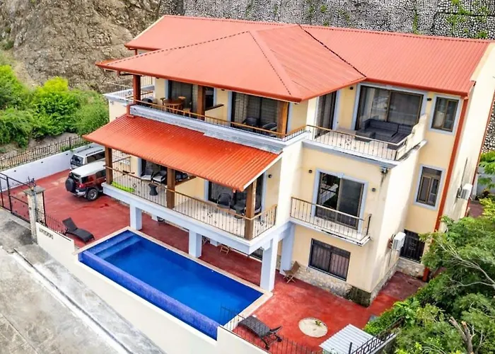 Modern, Immaculate Unit In Flamingo With Spectacular Ocean Views Hébergement de vacances *